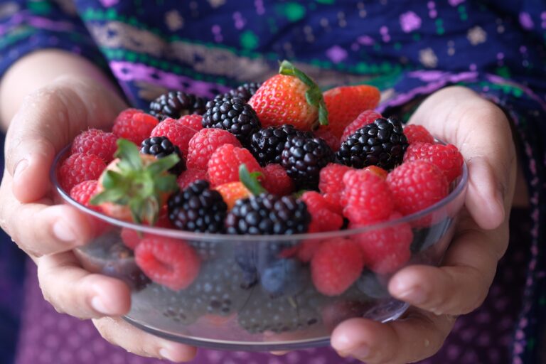 juicing vs eating whole