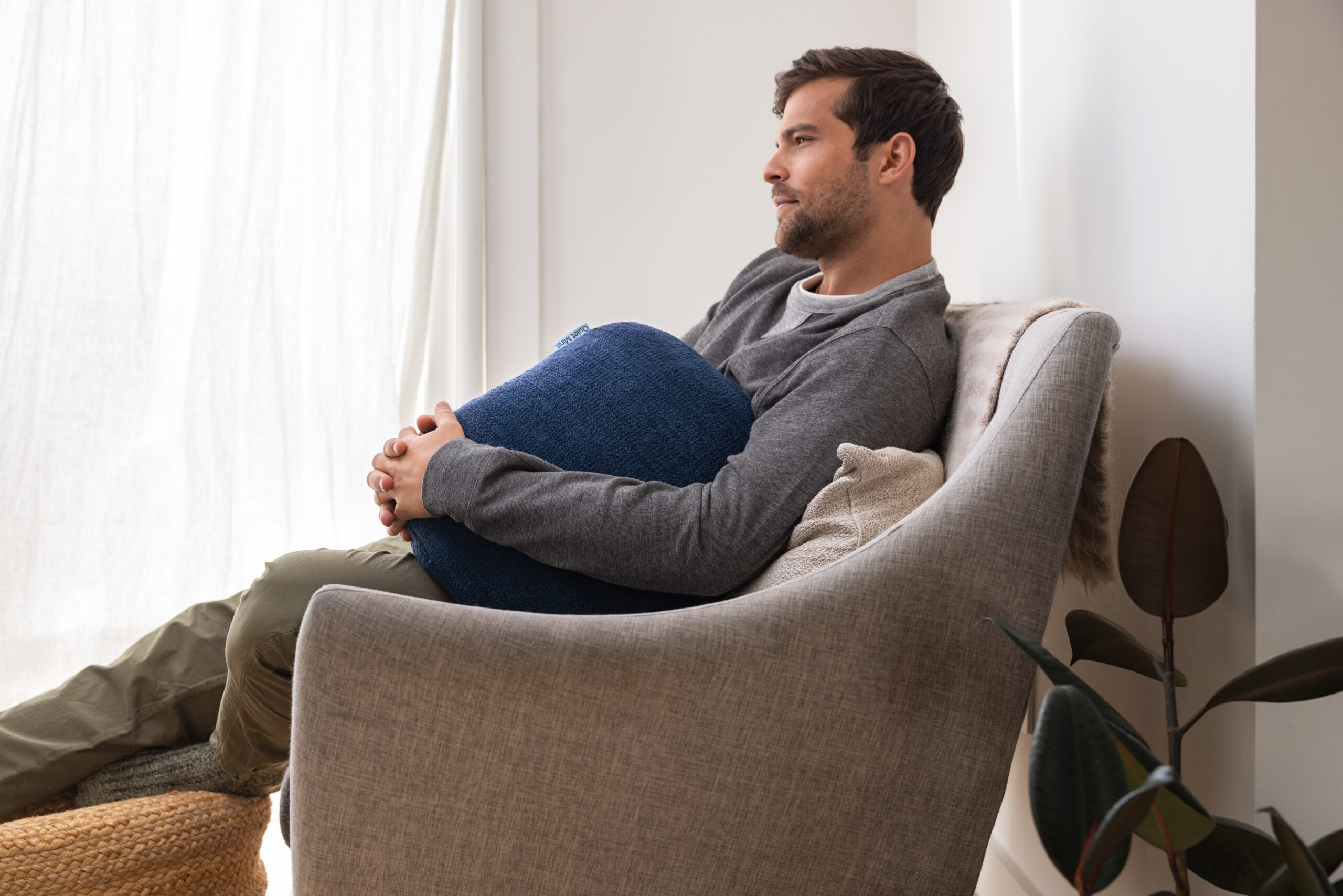 weighted pillows vs weighted blankets